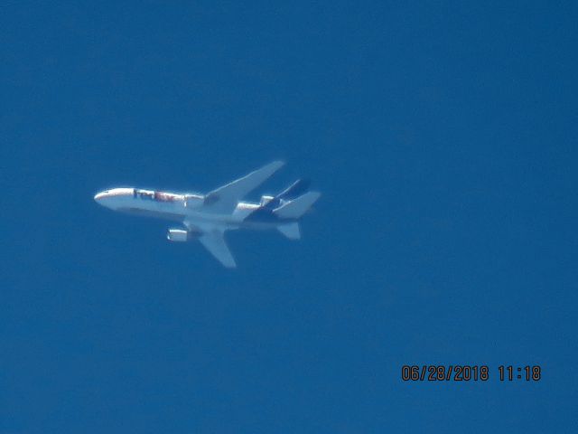 McDonnell Douglas DC-10 (N303FE)