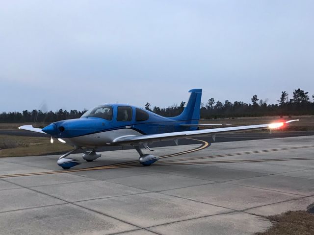 Cirrus SR-22 (C-GITL)