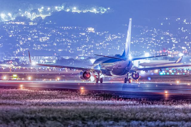 Boeing 737-800 (JA62AN)