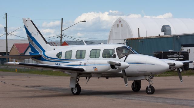 Piper Navajo (N911SD)