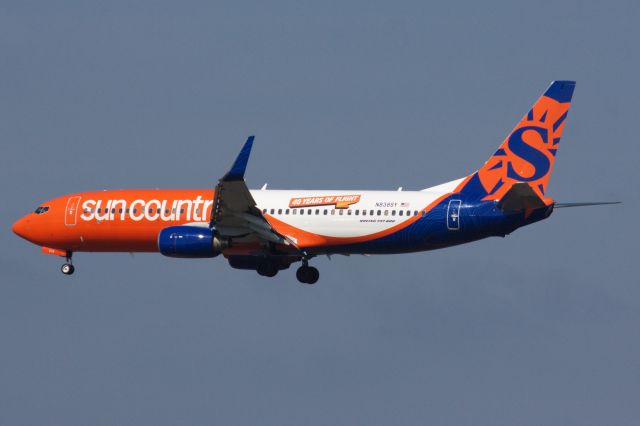 Boeing 737-800 (N838SY) - Sun Country B738 with '40 Years in Flight' markings arriving to Boston Logan.