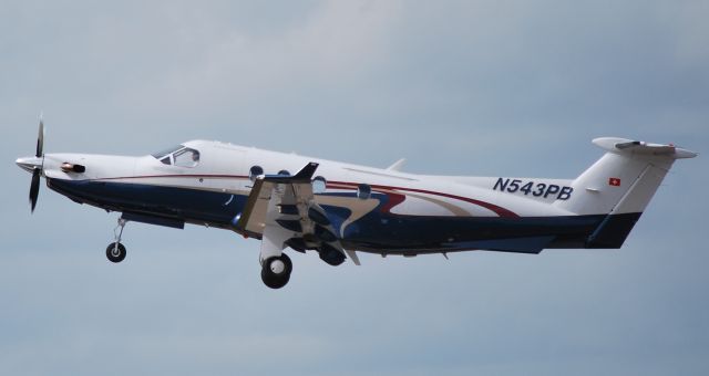 Pilatus PC-12 (N543PB) - Departing runway 20 KJQF - 10/23/09