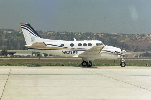 Beechcraft King Air 90 (N807RS) - Jul-04