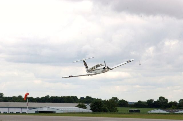 Piper Saratoga —