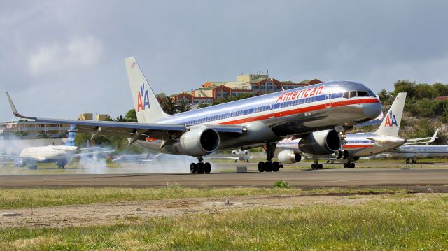 Boeing 757-200 (N640A)