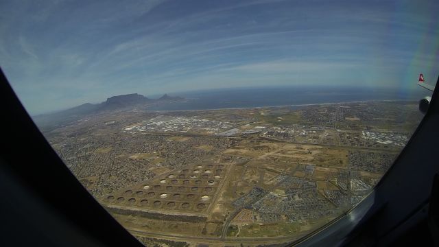 Airbus A340-300 (HB-JMG) - Filming WK84 Zurich to Cape Town