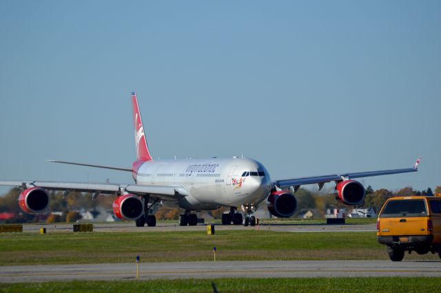 Airbus A340-600 (G-VWKD)