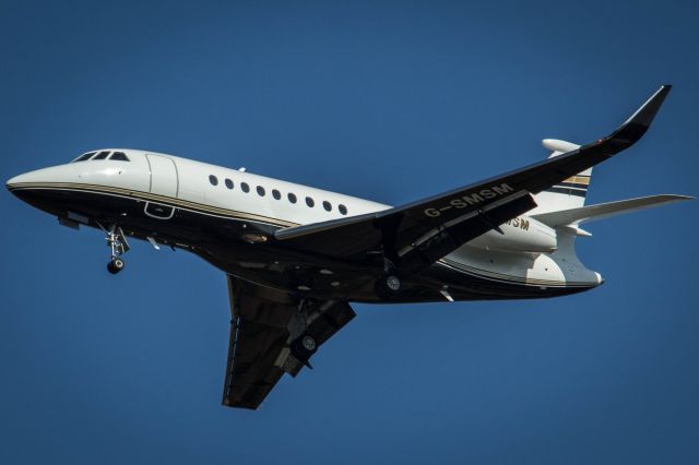 Dassault Falcon 2000 (G-SMSM)