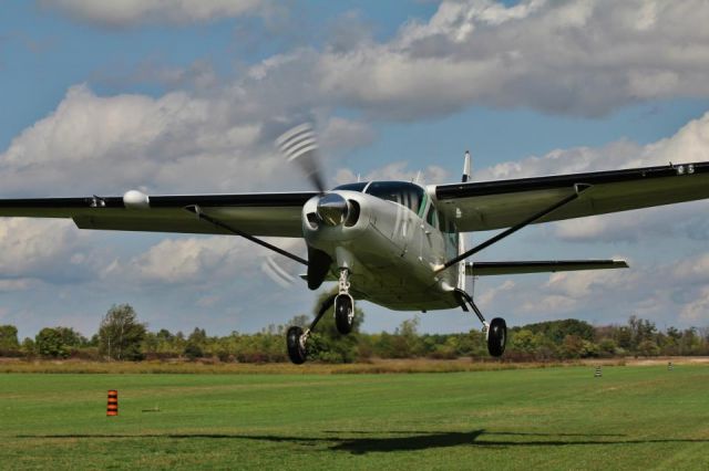 Cessna Caravan (N806JA)