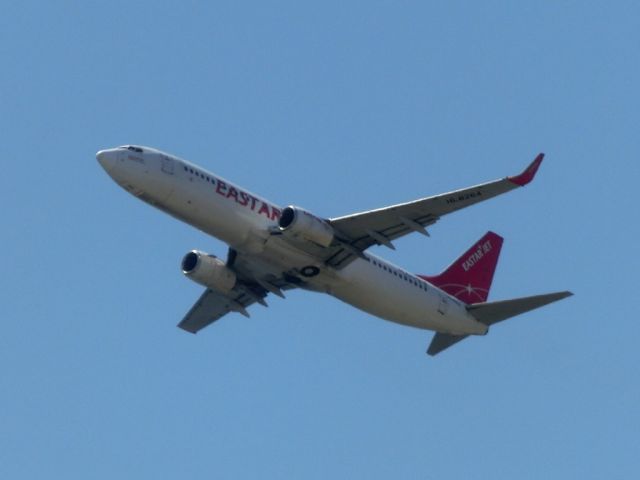 Boeing 737-700 (HL8264)