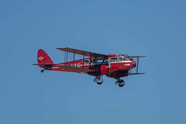 DE HAVILLAND DH-84 Dragon (VH-UXG)