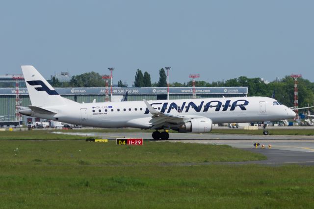 Embraer ERJ-190 (OH-LKK) - WAW SPOTTING