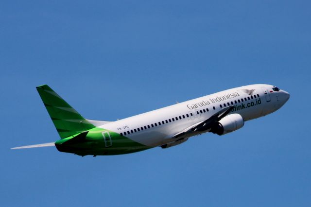 BOEING 737-400 (PK-GZQ)