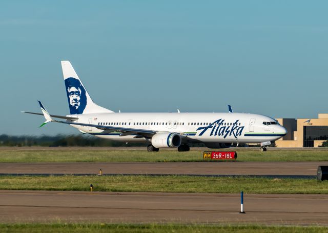 Boeing 737-900 (N478AS)