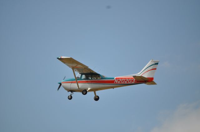 Cessna Skyhawk (N20203)