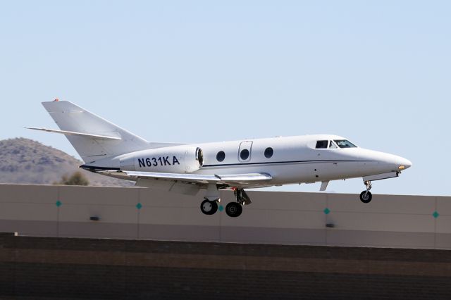 Dassault Falcon 10 (N631KA)