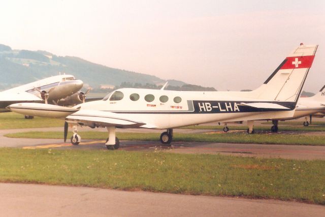 Cessna 335 (HB-LHA) - Seen here in Aug-89.br /br /Reregistered 2-NJOY 6-Feb-19.