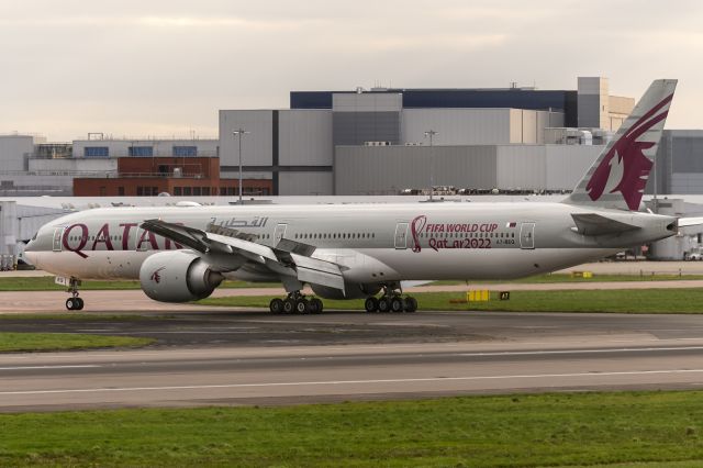 BOEING 777-300 (A7-BEG) - 26th March, 2023: Flight QR 1 from Doha exists runway 09L at Heathrow.