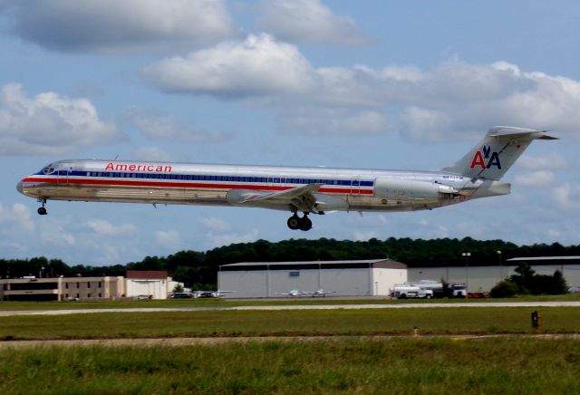 McDonnell Douglas MD-83 (N971TW)