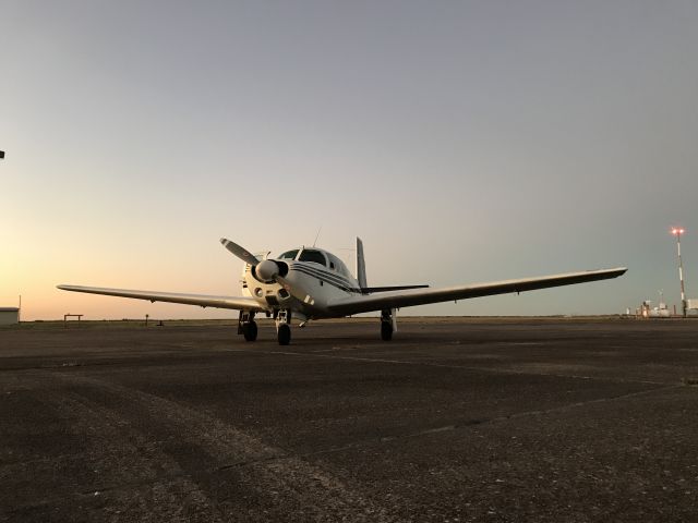 Mooney M-20 (N79832)