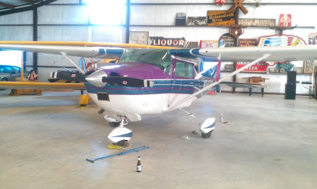 Cessna Skylane (N3438R) - C182