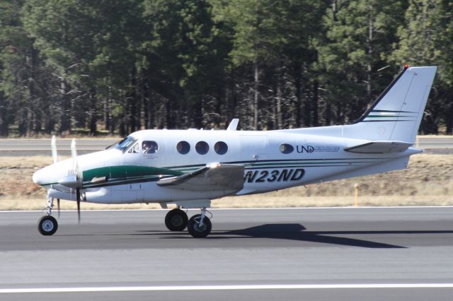 Beechcraft King Air 90 (N23ND) - Taking off at Flagstaff Pulliam Airport, November 2 2018. 