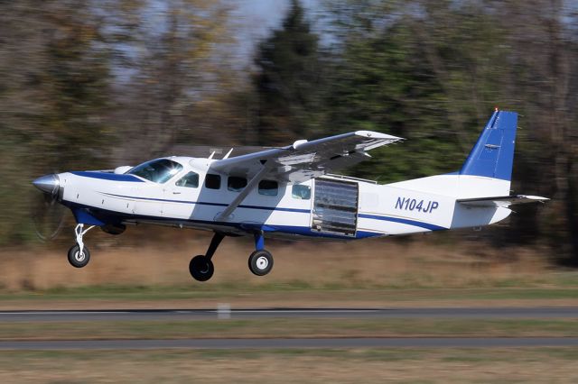 Beechcraft Bonanza (36) (N104JP)