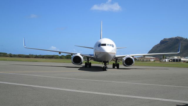 Boeing 737-900 (N36476)