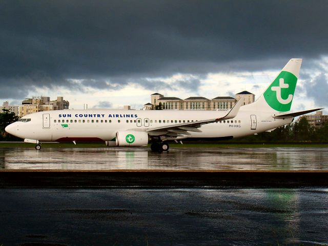 Boeing 737-800 (PH-HXG)