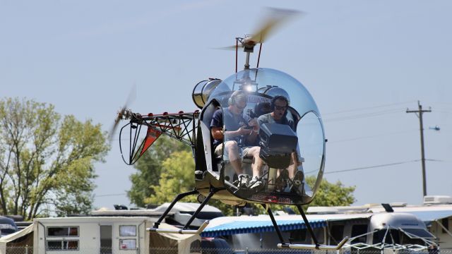 CANADIAN HOME ROTORS Safari (N770JK) - A homebuilt chopper flying around the light-sport grass field at KOSH. br /br /7/28/23