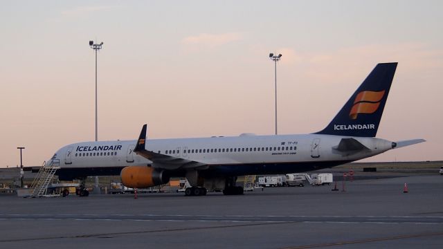 Boeing 757-200 (TF-FII)