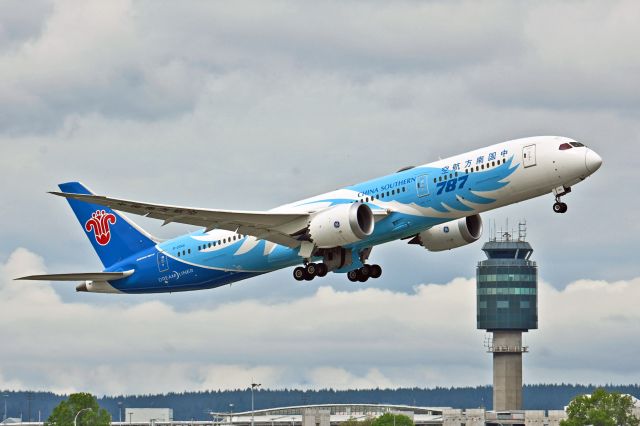 Boeing 787-9 Dreamliner (B-20AA)