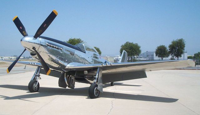 North American P-51 Mustang (N514DK)