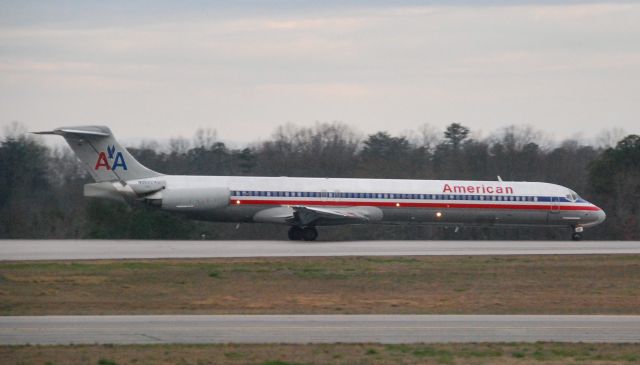 McDonnell Douglas MD-83 (N9622A)