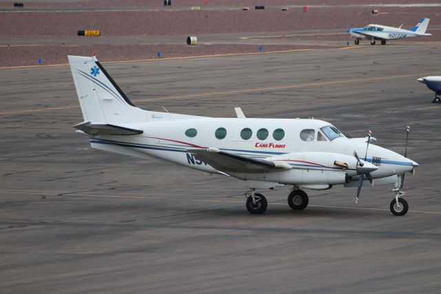 Beechcraft King Air 90 (N911CX)