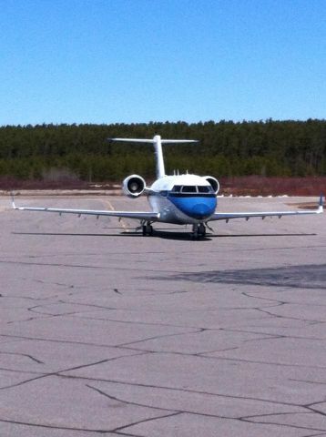 Canadair Challenger (QUE10) - CYEY