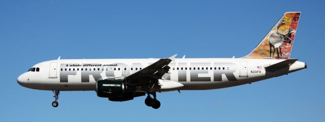 Airbus A320 (N201FR) - Landing on 35L.