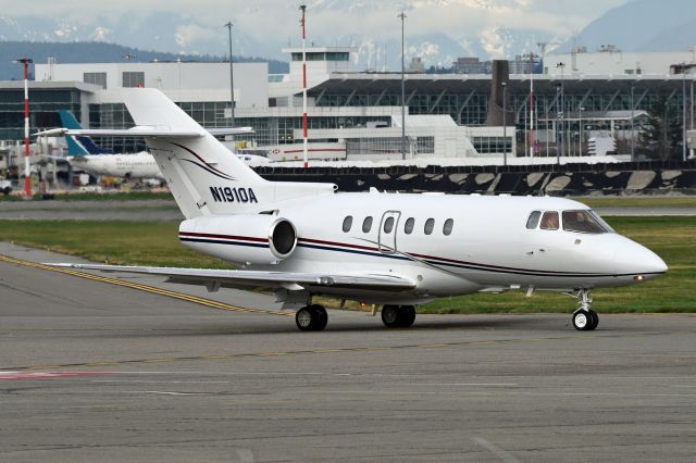 Hawker 800 (N1910A)