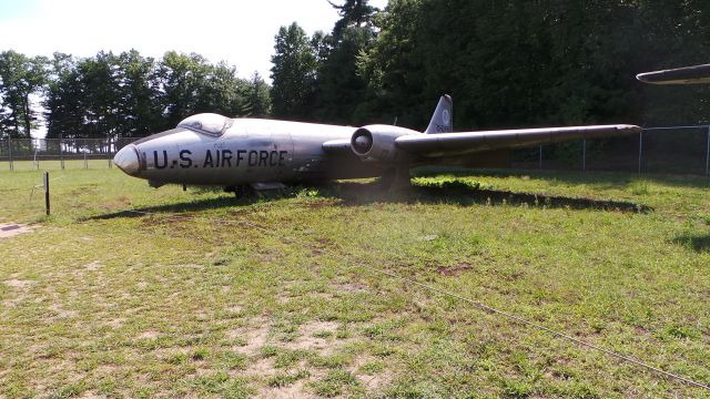 Martin WB-57 (52-1488) - RB-57A Canberra