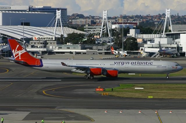 Airbus A340-600 (G-VNAP)