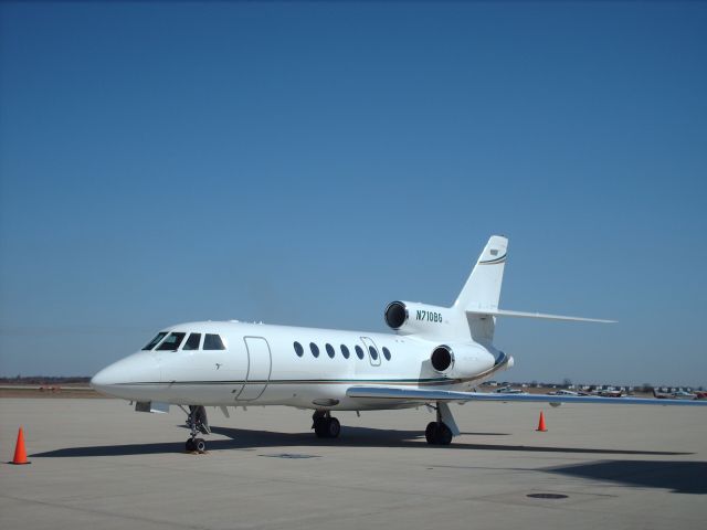 Dassault Falcon 50 (N710BG)