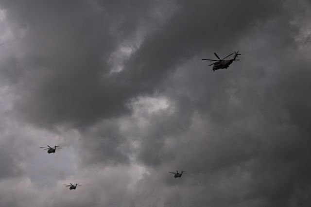 — — - Israeli Air Force (IAF) formation flight of 4 Sikorsky CH-53 "Yas'ur" helicopters over central Israel