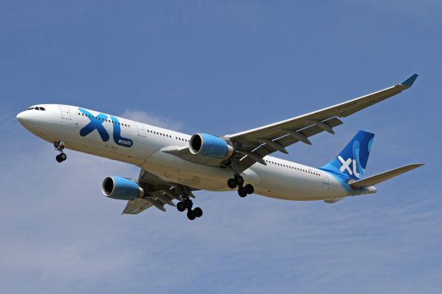 Airbus A330-300 (F-HXLF)