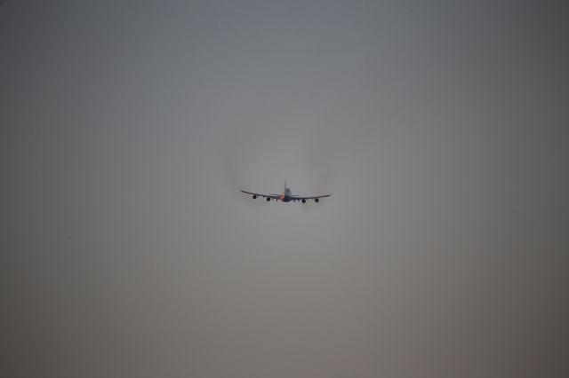 Boeing 747-400 (N742CK)