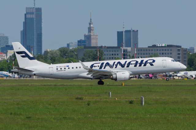 Embraer ERJ-190 (OH-LKK) - WAW SPOTTING