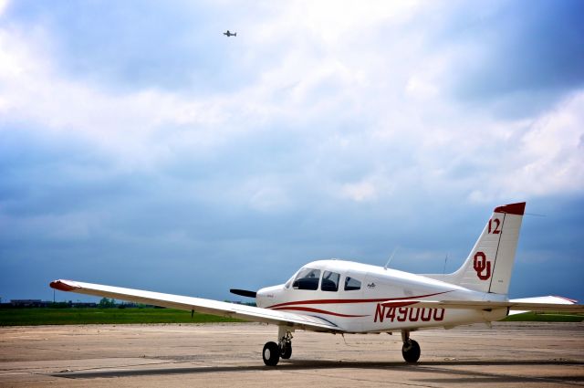 Piper Cherokee (OUA12)