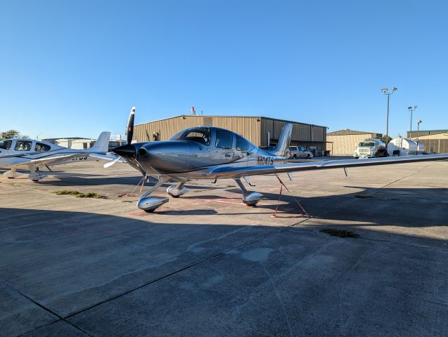 Cirrus SR-20 (N804TS)