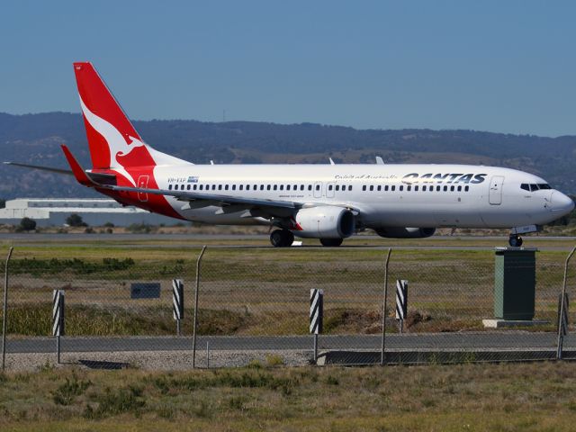 Boeing 737-800 (VH-VXP) - On taxi-way heading for take off on runway 05. Thursday 12th April 2012.