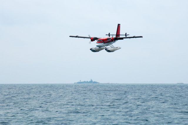 De Havilland Canada Twin Otter (8Q-MAM) - 2006 Ellaidhoo Is., Maldives, Landing In Paradise: Pity, early morning after an horribly stormy week...