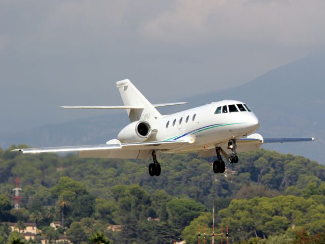 Dassault Falcon 20 (F-GOPM)